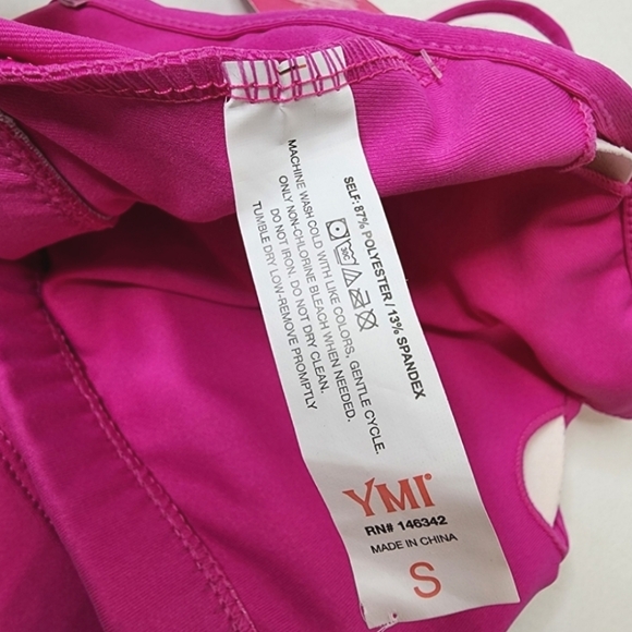 YMI Performance Sports Bras TWO - 1 Black and 1 Pink Women's Size Small NWT - Picture 13 of 16